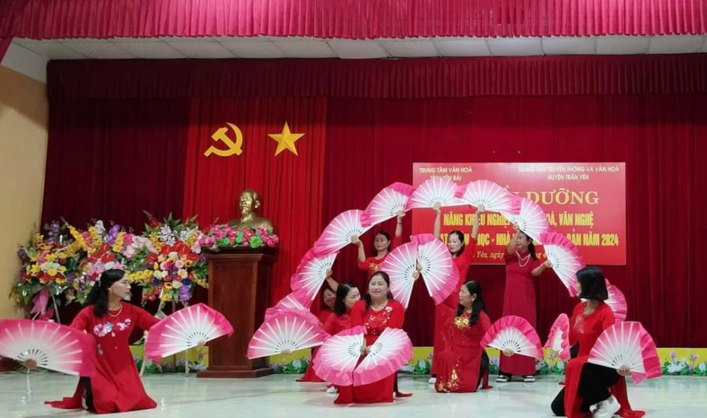 Trung tâm Văn hóa tỉnh Yên Bái tổ chức lớp bồi dưỡng năng khiếu nghiệp vụ Văn hóa, văn nghệ cho hạt nhân văn nghệ quần chúng Nhà văn hóa thôn, bản năm  2024